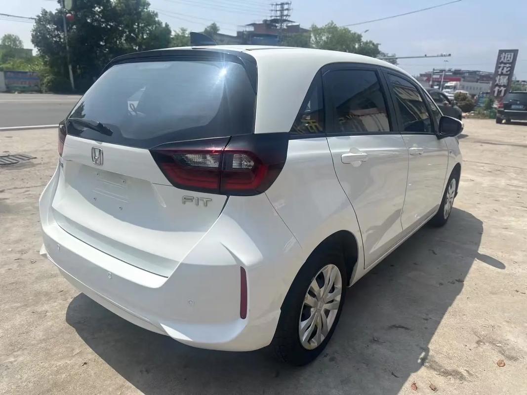 飞度2020款参数 飞度2021款参数